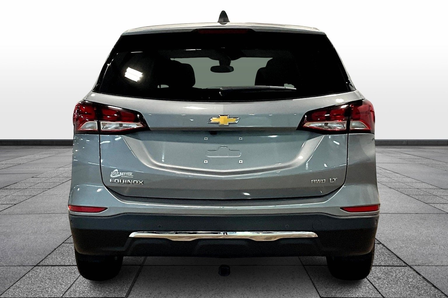 2023 Chevrolet Equinox LT photo 4
