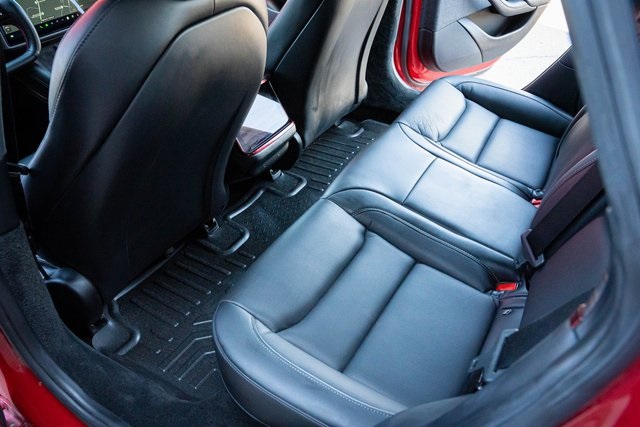 2021 Tesla Model S Plaid photo 23