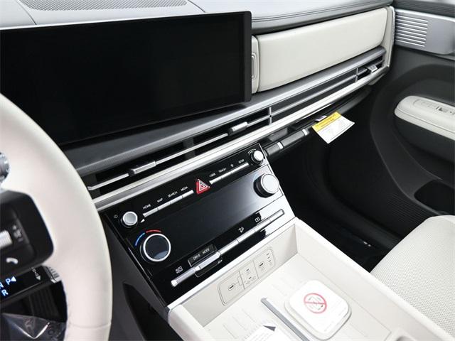 2026 Hyundai Santa Fe SEL photo 16