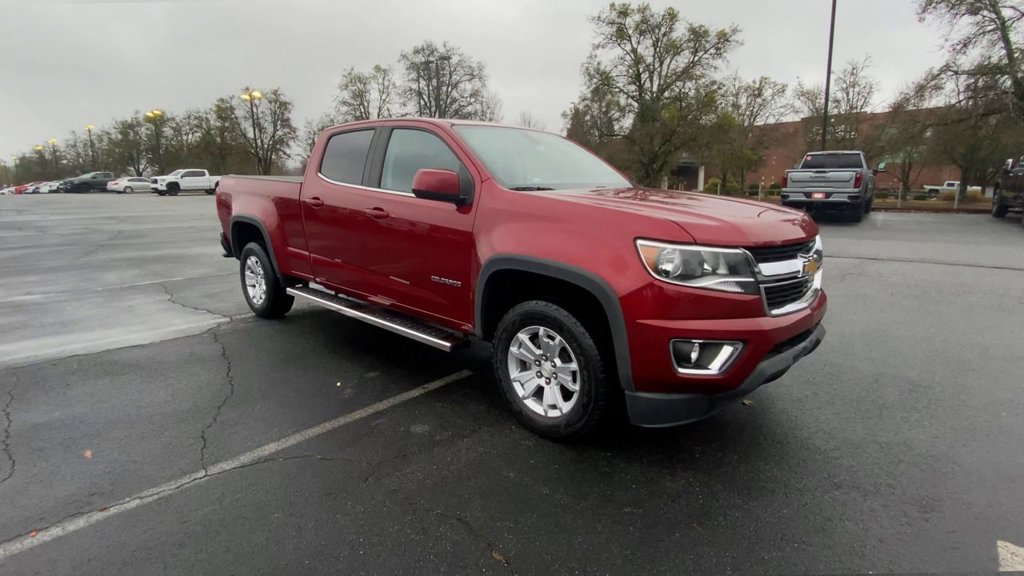2019 Chevrolet Colorado LT photo 2