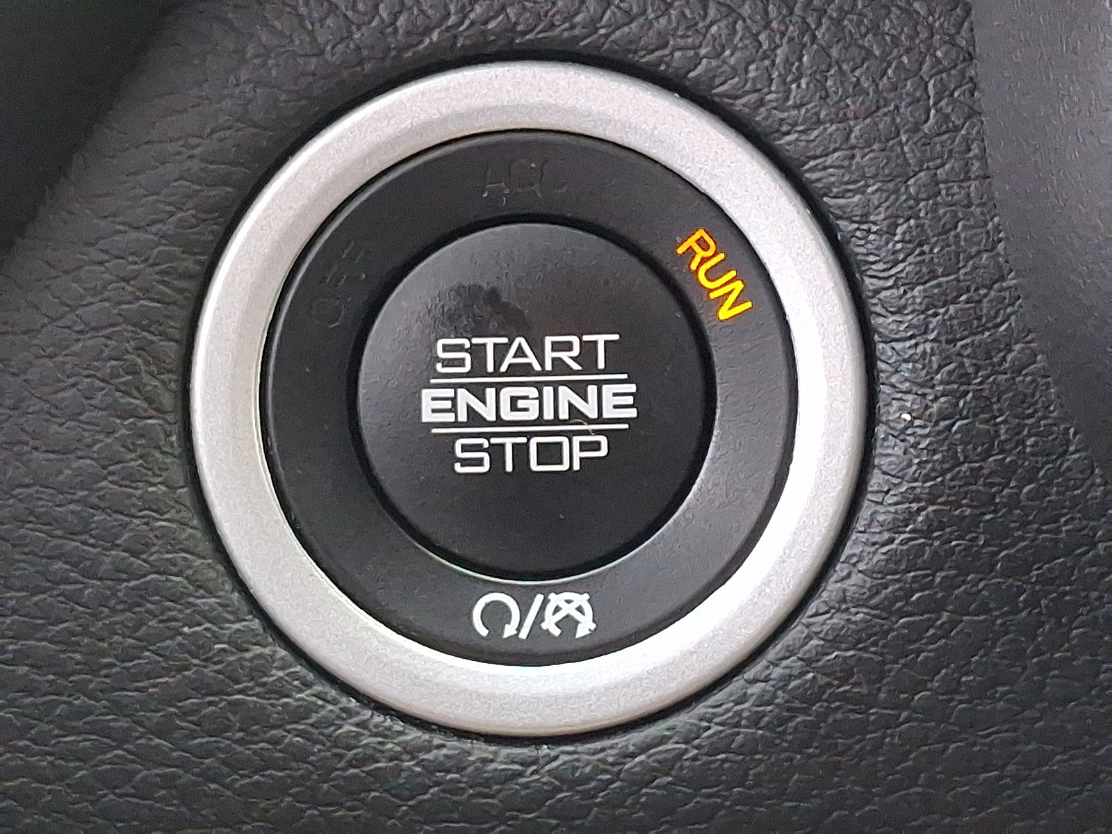 2020 Ram 1500 Rebel photo 25