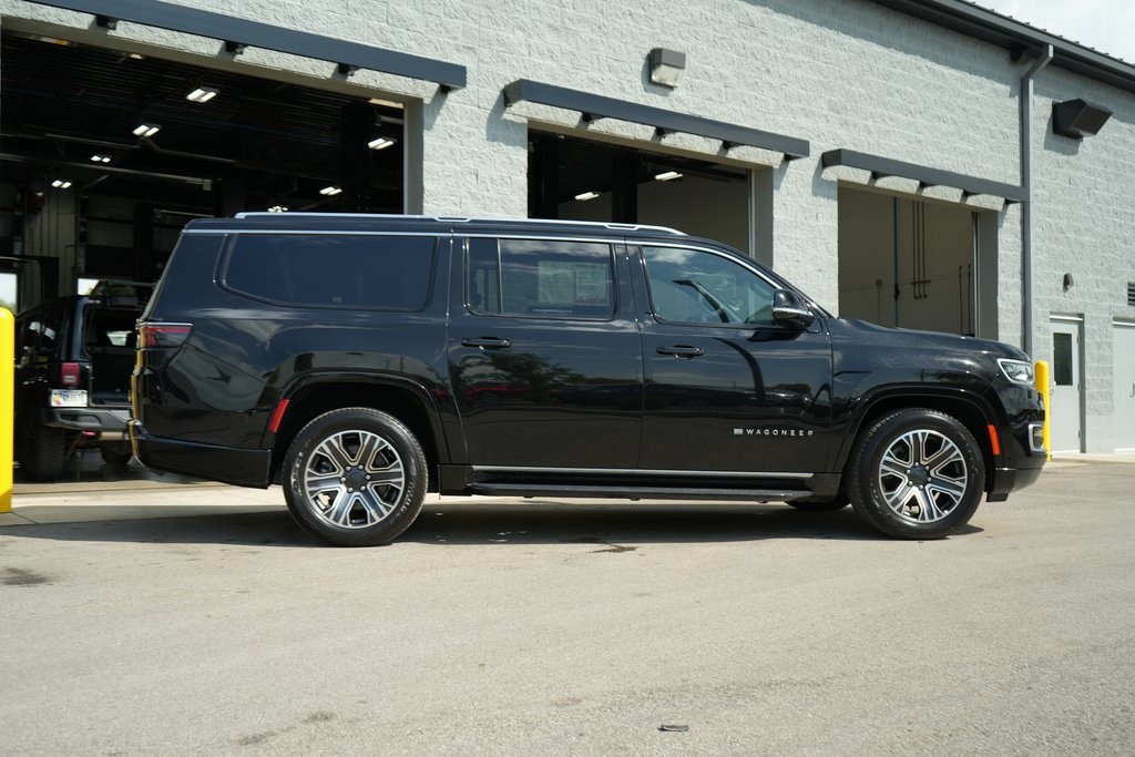 2024 Jeep Wagoneer L Series II photo 7