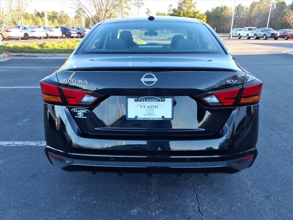 2023 Nissan Altima 2.5 SV photo 4