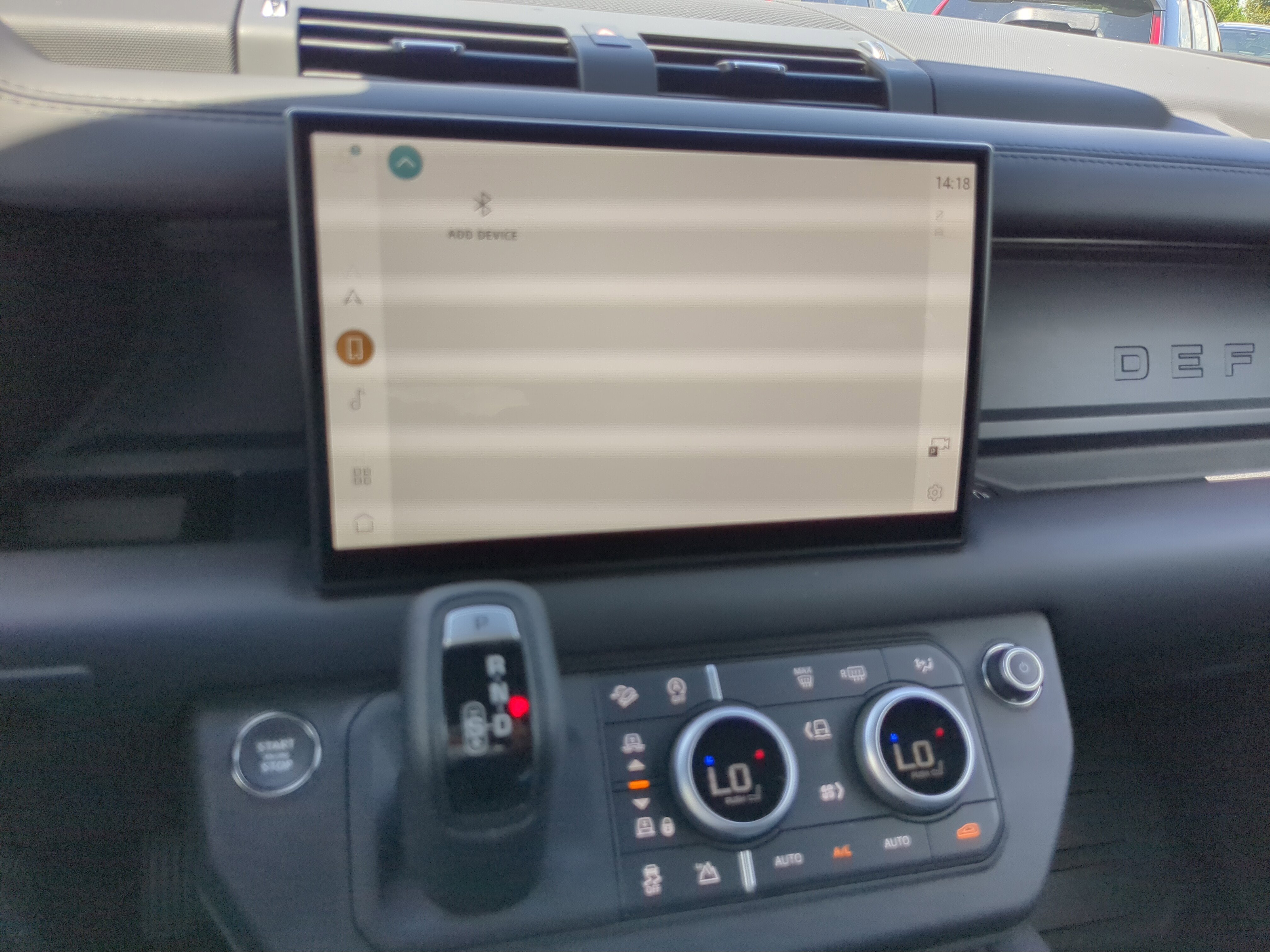 2025 Land Rover Defender 130 S photo 14