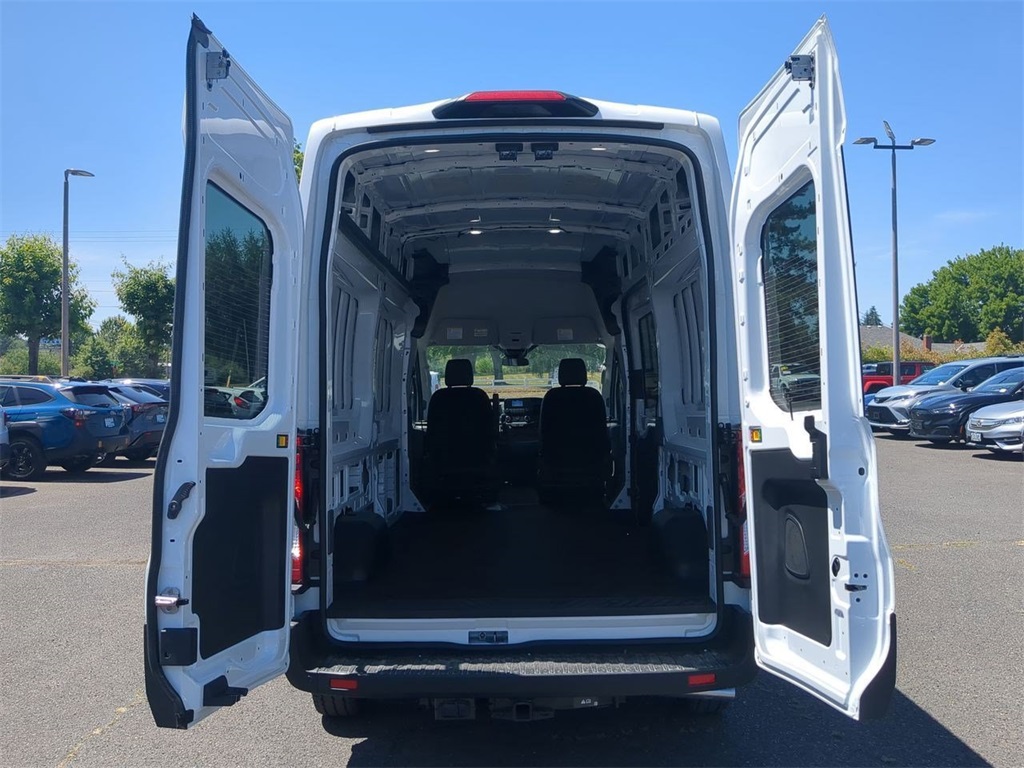 2025 Ford Transit photo 18