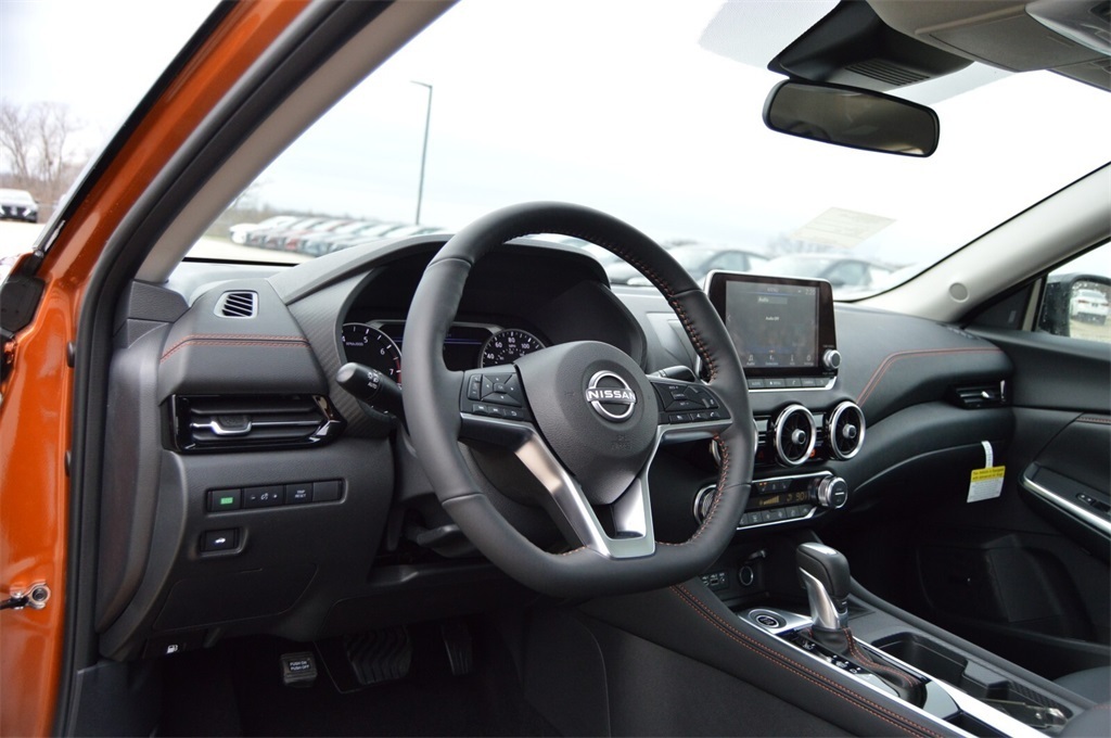 2025 Nissan Sentra SR photo 20