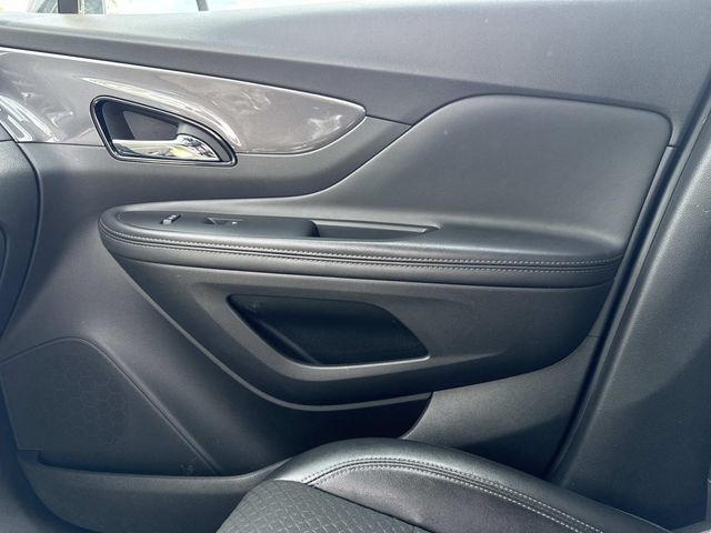 2022 Buick Encore Preferred photo 19