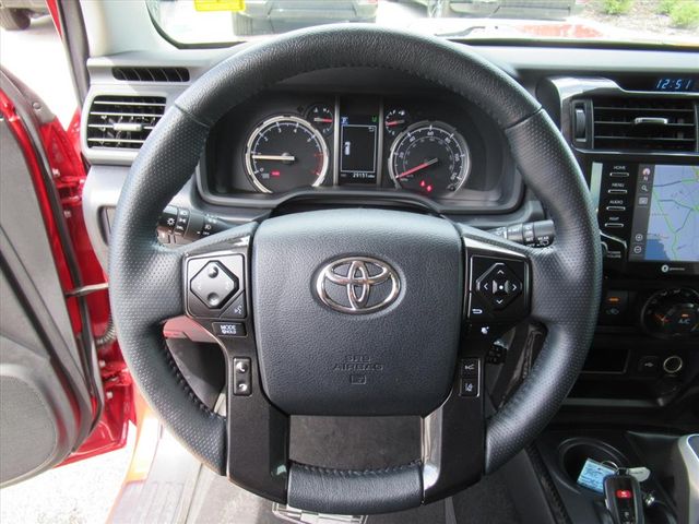 2023 Toyota 4Runner TRD Off-Road Premium photo 17
