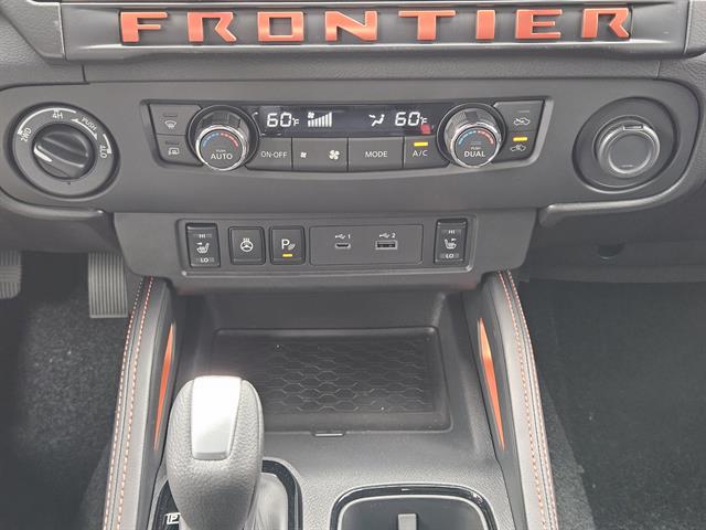 2025 Nissan Frontier Crew Cab PRO-4X photo 14