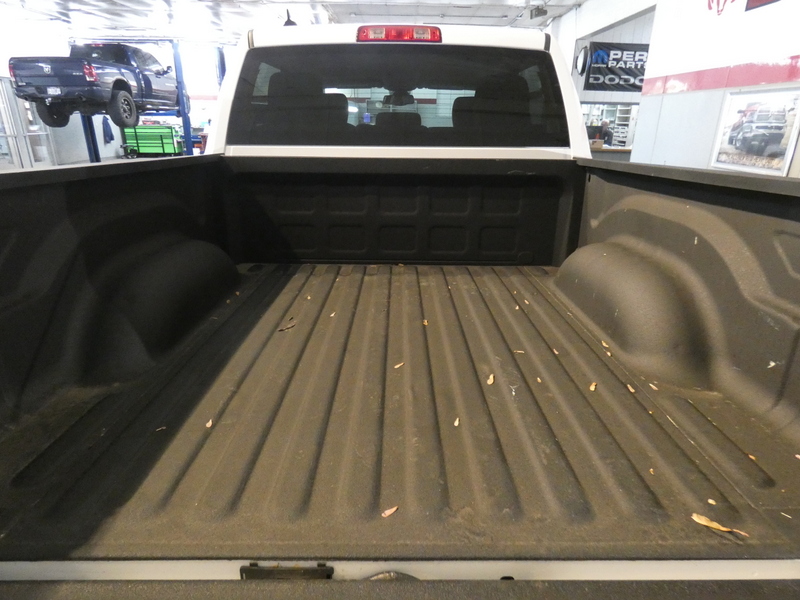 2022 Ram 1500 Classic SLT photo 2