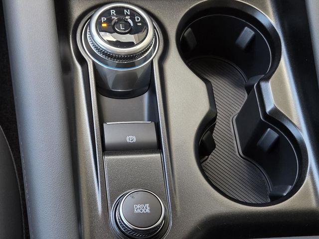 2025 Ford Explorer photo 10
