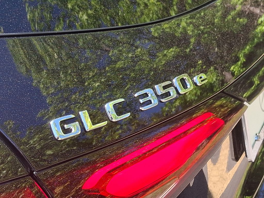 2025 Mercedes Benz GLC 350e 4MATIC photo 20