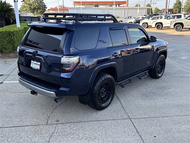 2023 Toyota 4Runner TRD Off-Road Premium photo 3