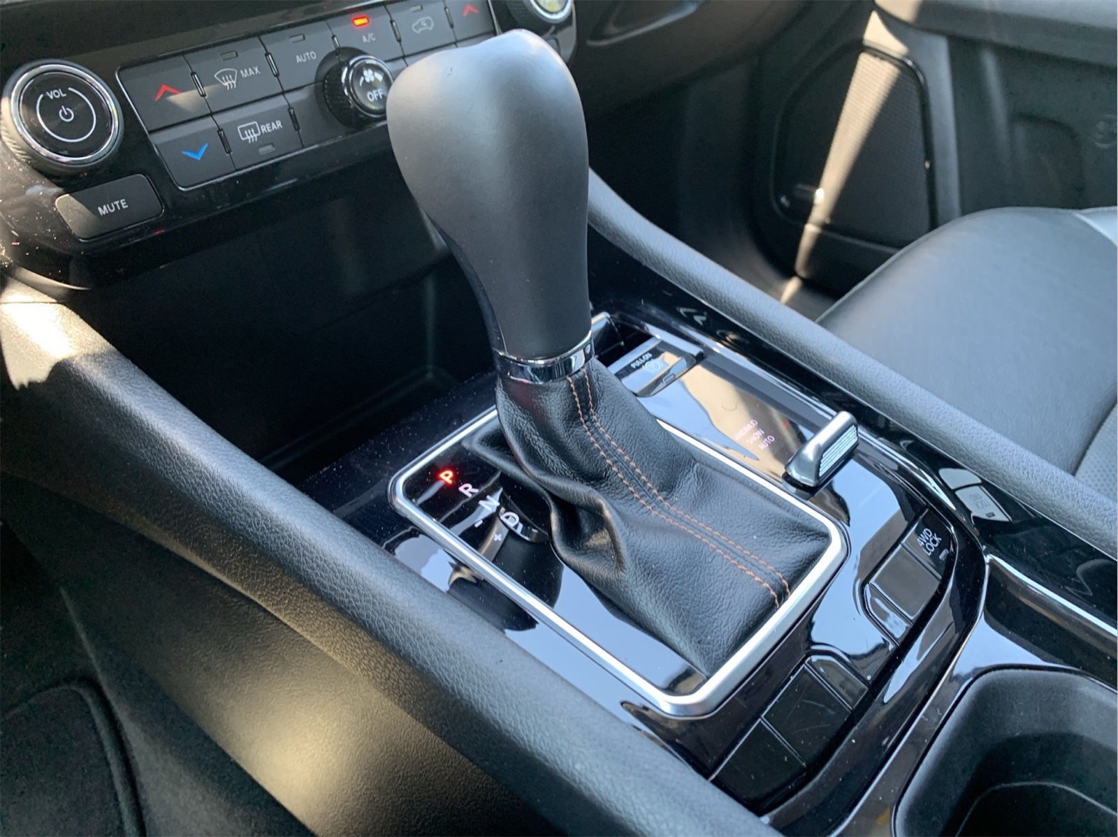 2022 Jeep Compass Limited photo 16