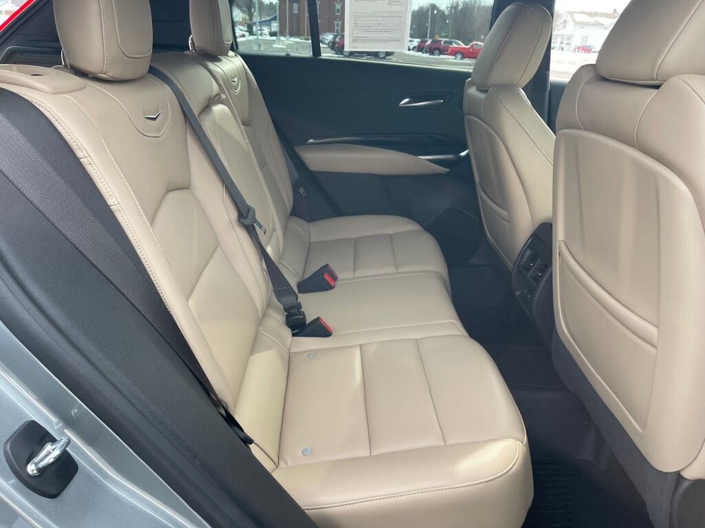 2024 Cadillac XT4 Luxury photo 19