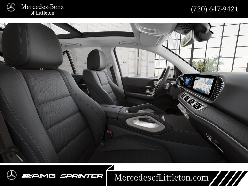 2026 Mercedes Benz GLE 450 4MATIC photo 3
