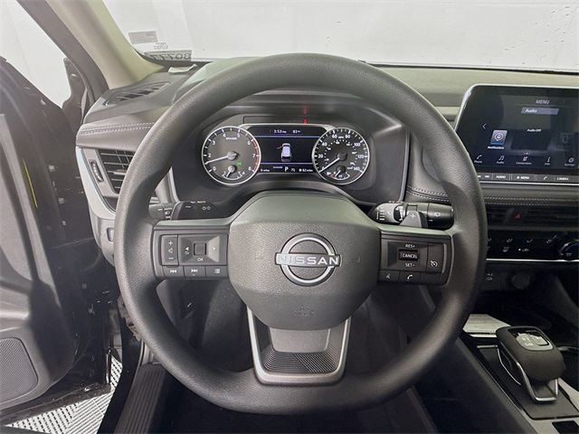 2025 Nissan Rogue S photo 7