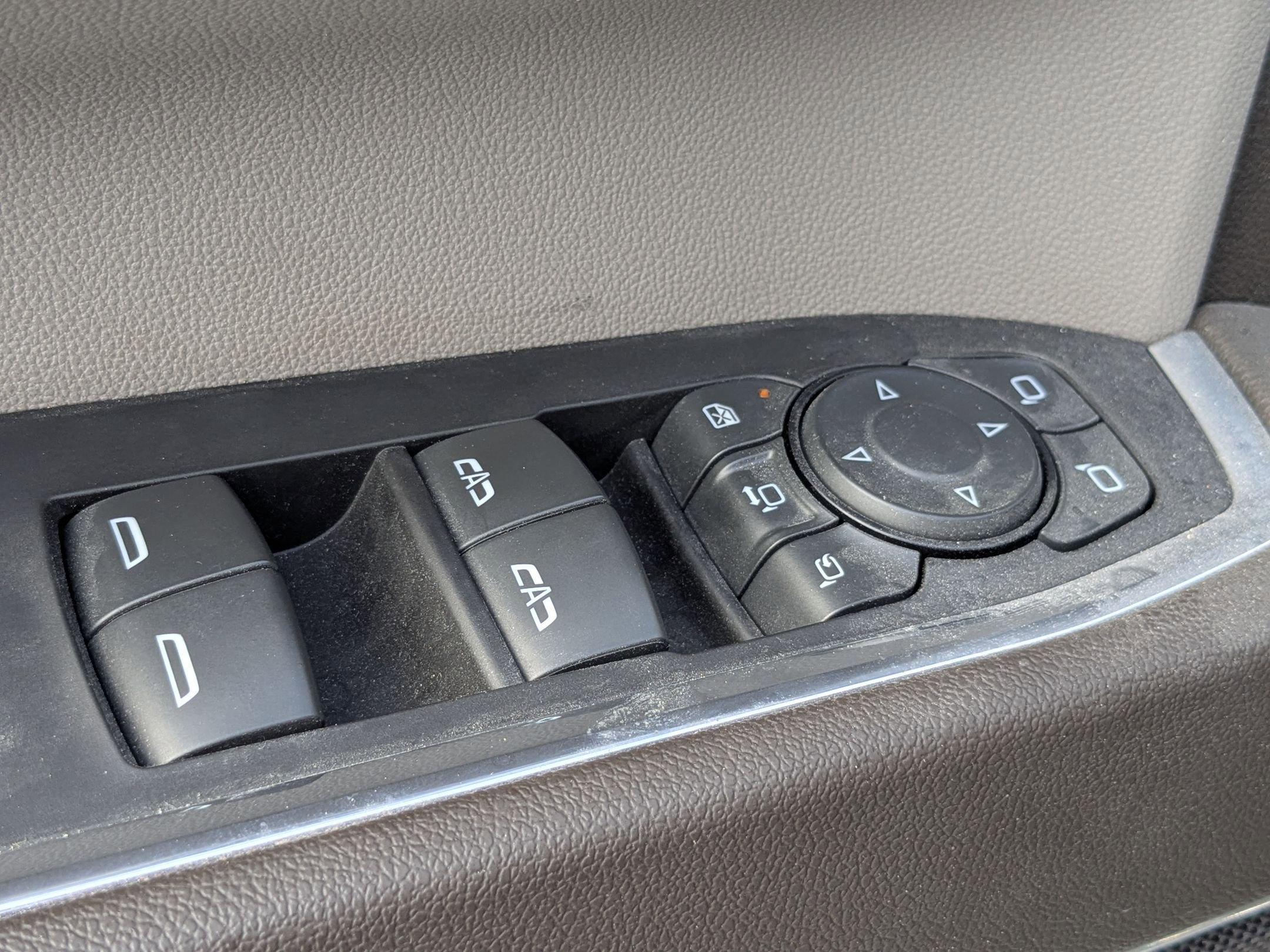 2024 Chevrolet Silverado 2500HD LTZ photo 13