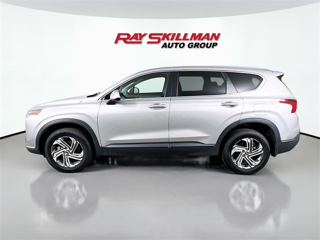 2023 Hyundai Santa Fe SE photo 2