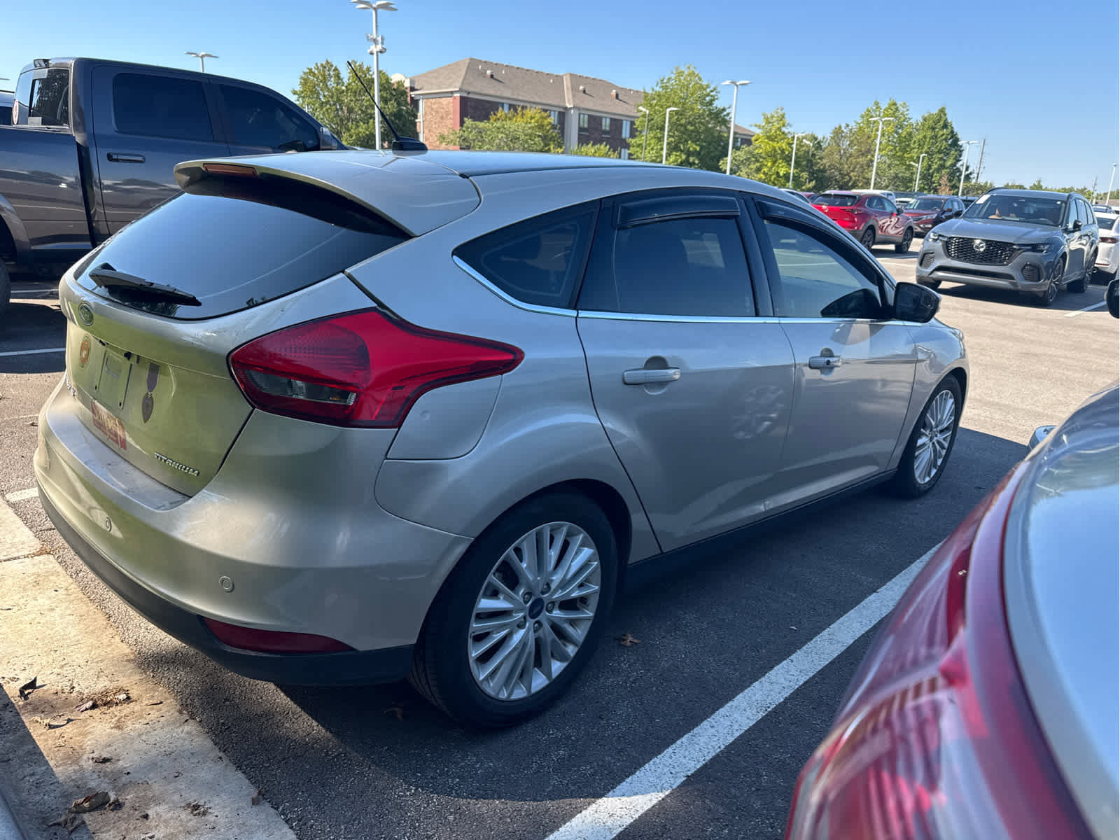 2017 Ford Focus Titanium photo 4