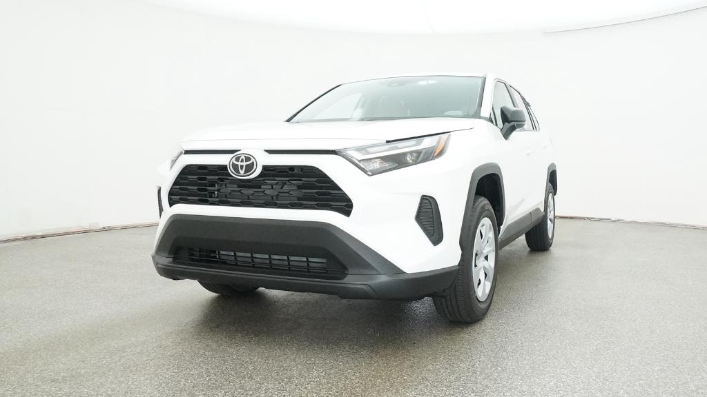 2025 Toyota RAV4 LE photo 5