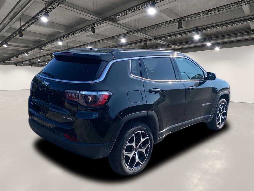 2025 Jeep Compass Limited photo 4