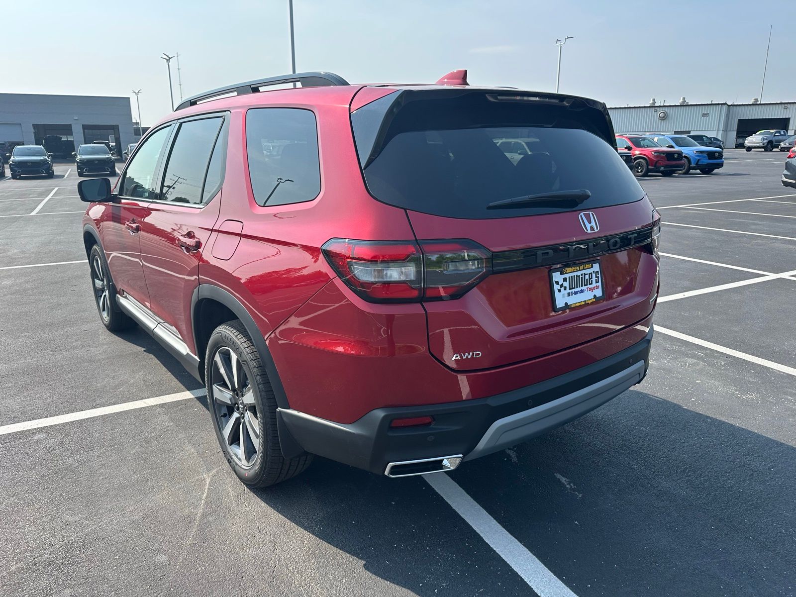 2025 Honda Pilot Touring photo 3