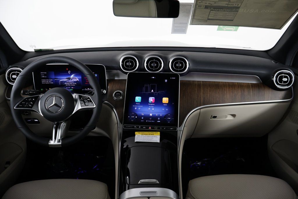2026 Mercedes Benz GLC 350e 4MATIC photo 4