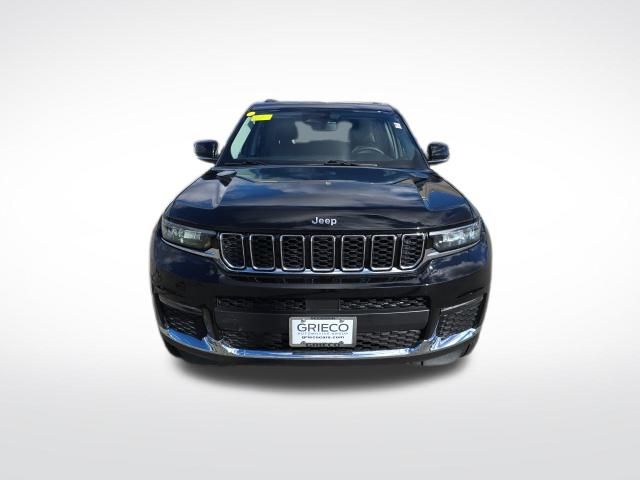 2023 Jeep Grand Cherokee Limited photo 2