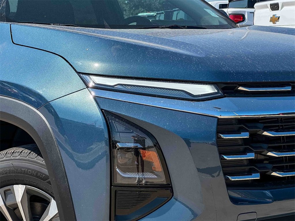 2026 Chevrolet Equinox LT photo 4