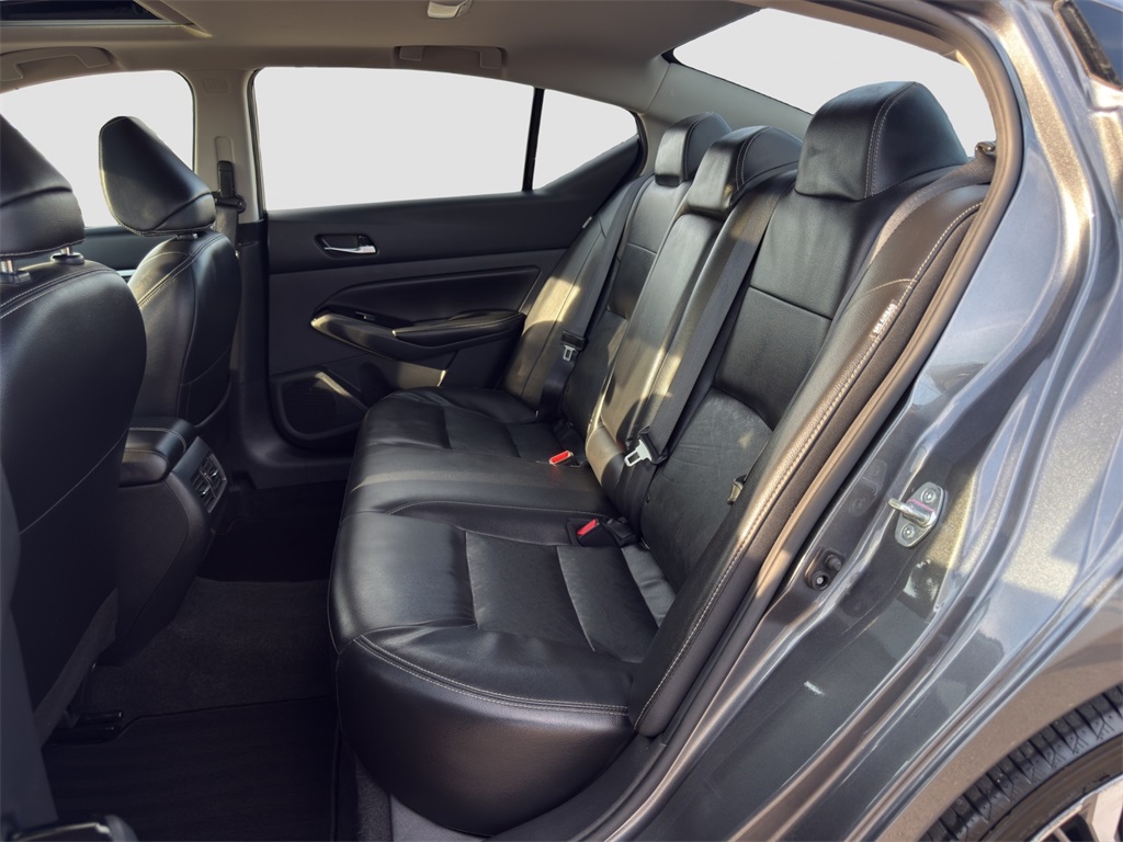 2023 Nissan Altima 2.5 SL photo 13