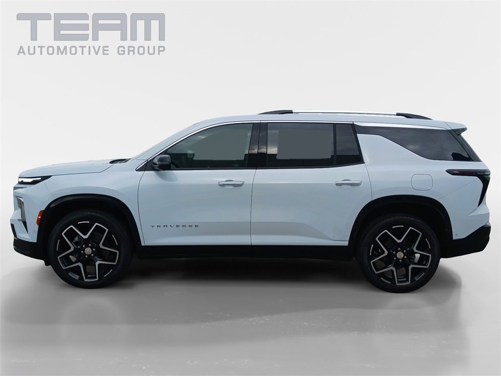 2026 Chevrolet Traverse High Country photo 3