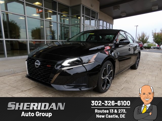 2025 Nissan Altima SR's photo