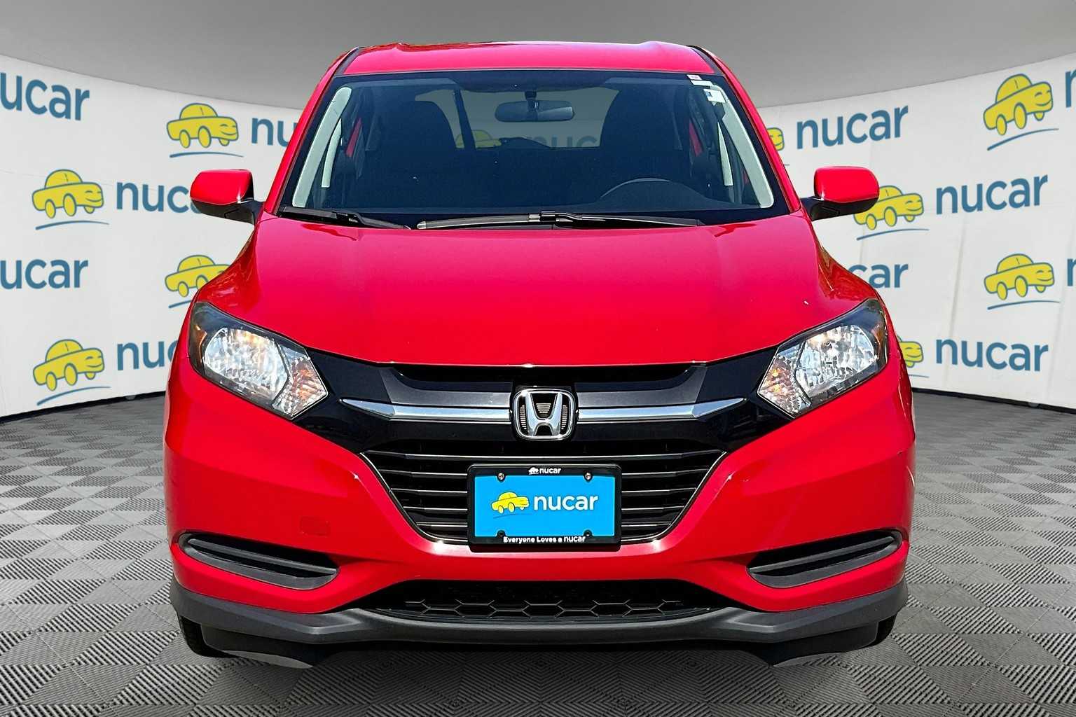 2016 Honda HR-V LX photo 2