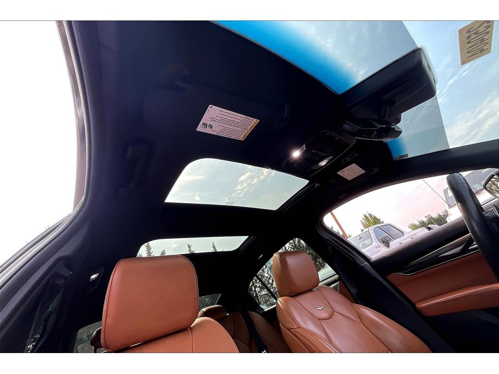 2021 Cadillac CT5 V photo 21