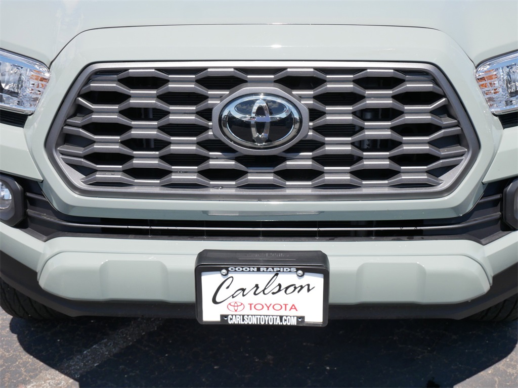 2023 Toyota Tacoma TRD Off-Road photo 7