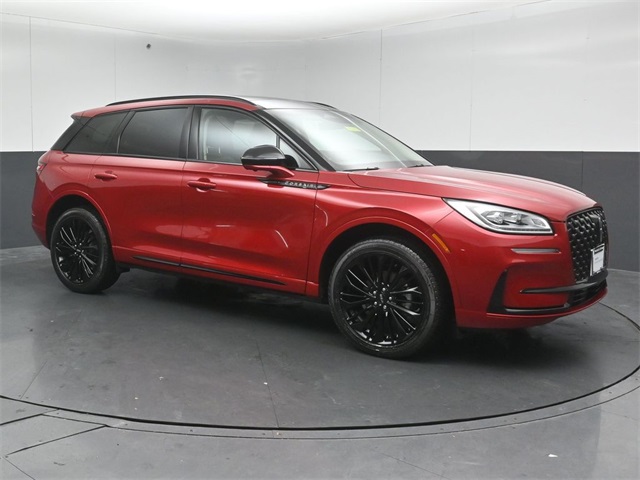 2023 Lincoln Corsair Reserve's photo