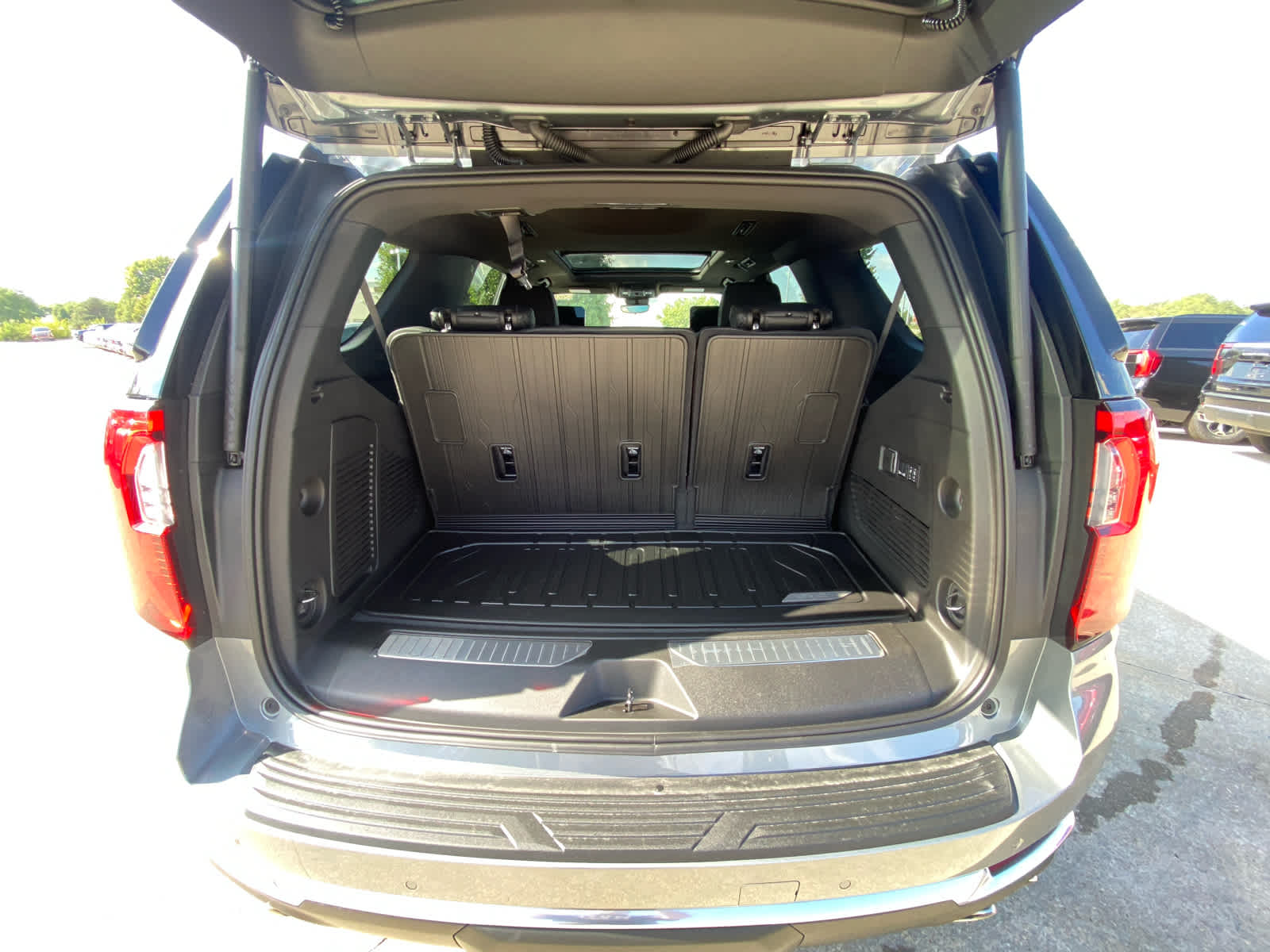 2025 Gmc Yukon Denali photo 31