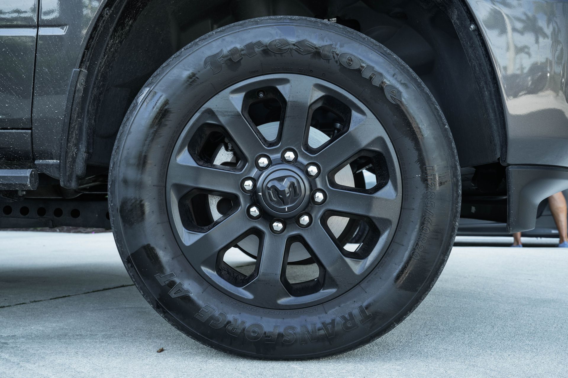 2024 Ram 3500 Laramie photo 9