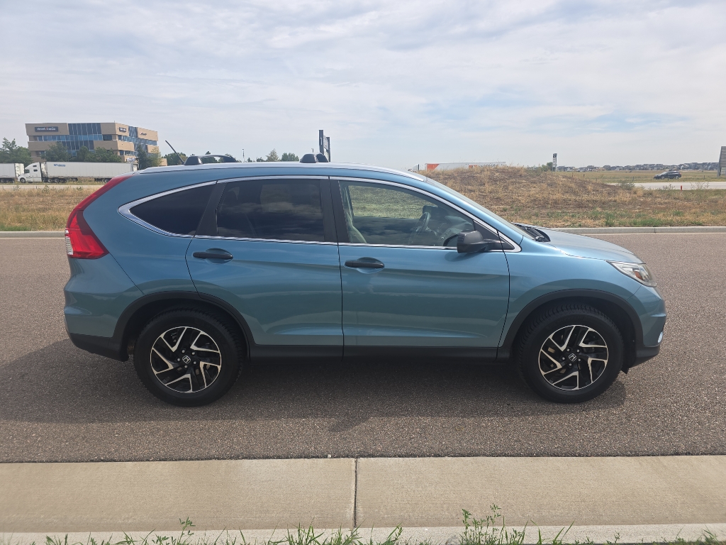 2016 Honda CR-V SE photo 6