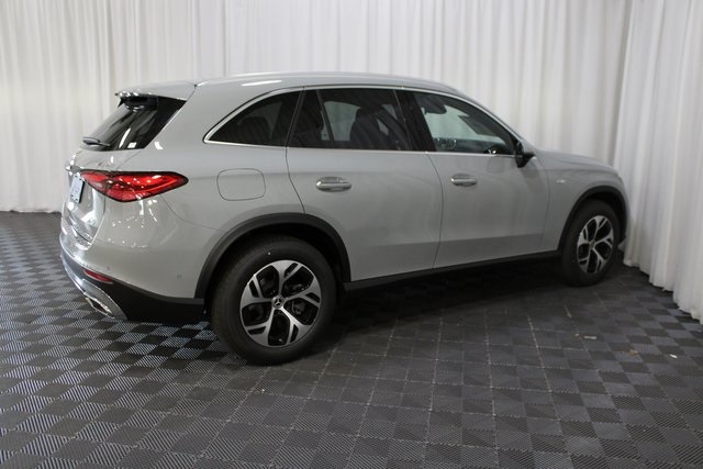 2025 Mercedes Benz GLC 350e 4MATIC photo 6