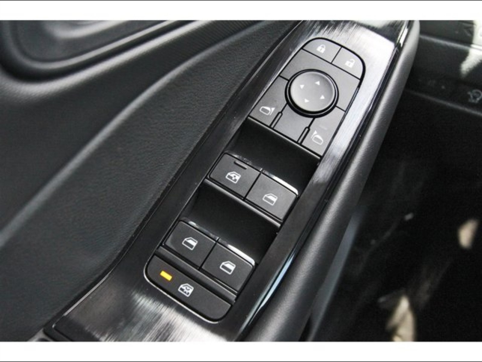 2026 Nissan Rogue S Black at Robbins Nissan