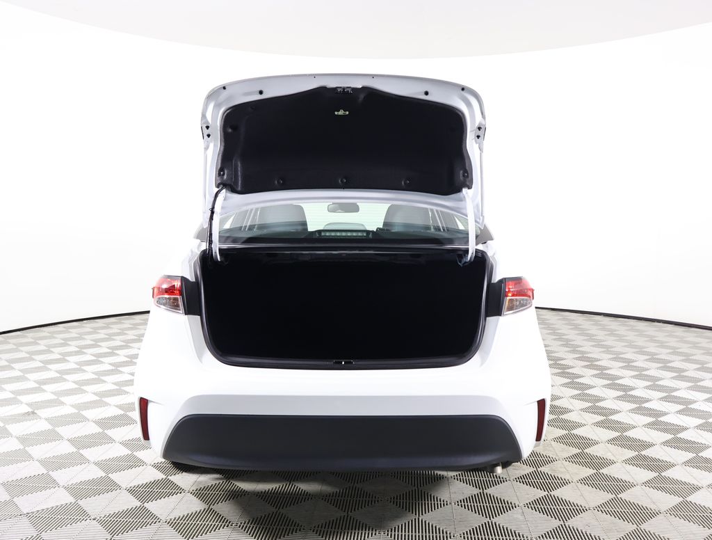 2023 Toyota Corolla LE photo 13