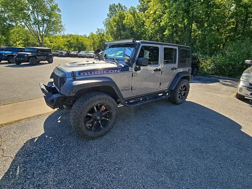 Used 2017 Jeep Wrangler Unlimited Rubicon Recon with VIN 1C4BJWFG2HL663089 for sale in Kansas City