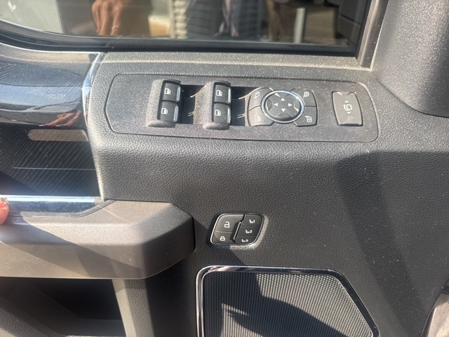 2021 Ford F-250 photo 25