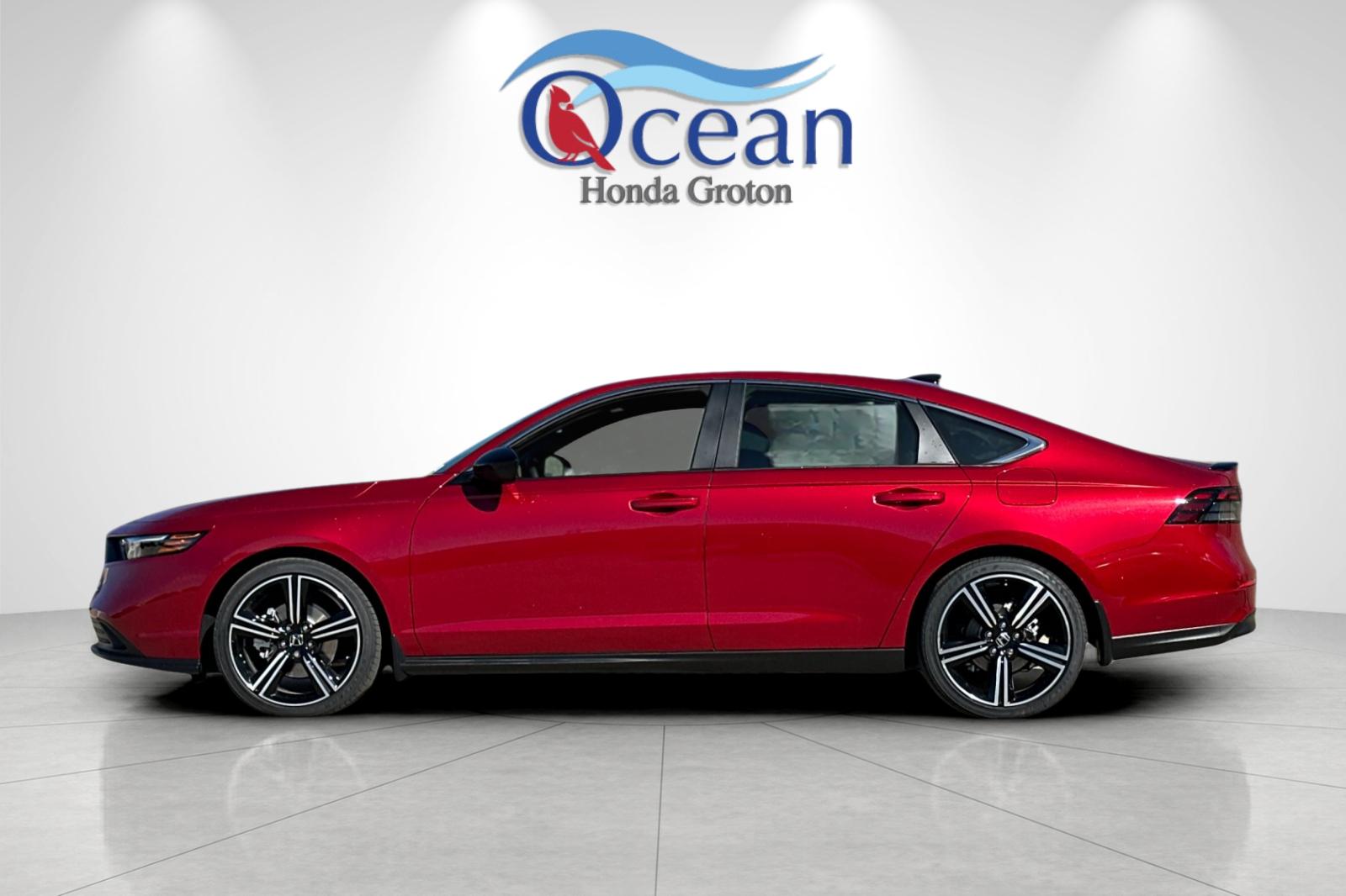 2025 Honda Accord Hybrid Sport photo 2