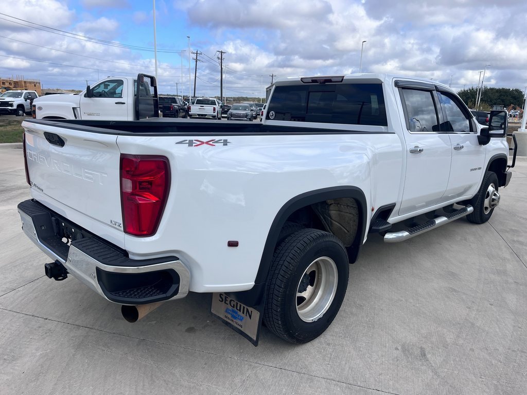 2021 Chevrolet Silverado LTZ photo 3