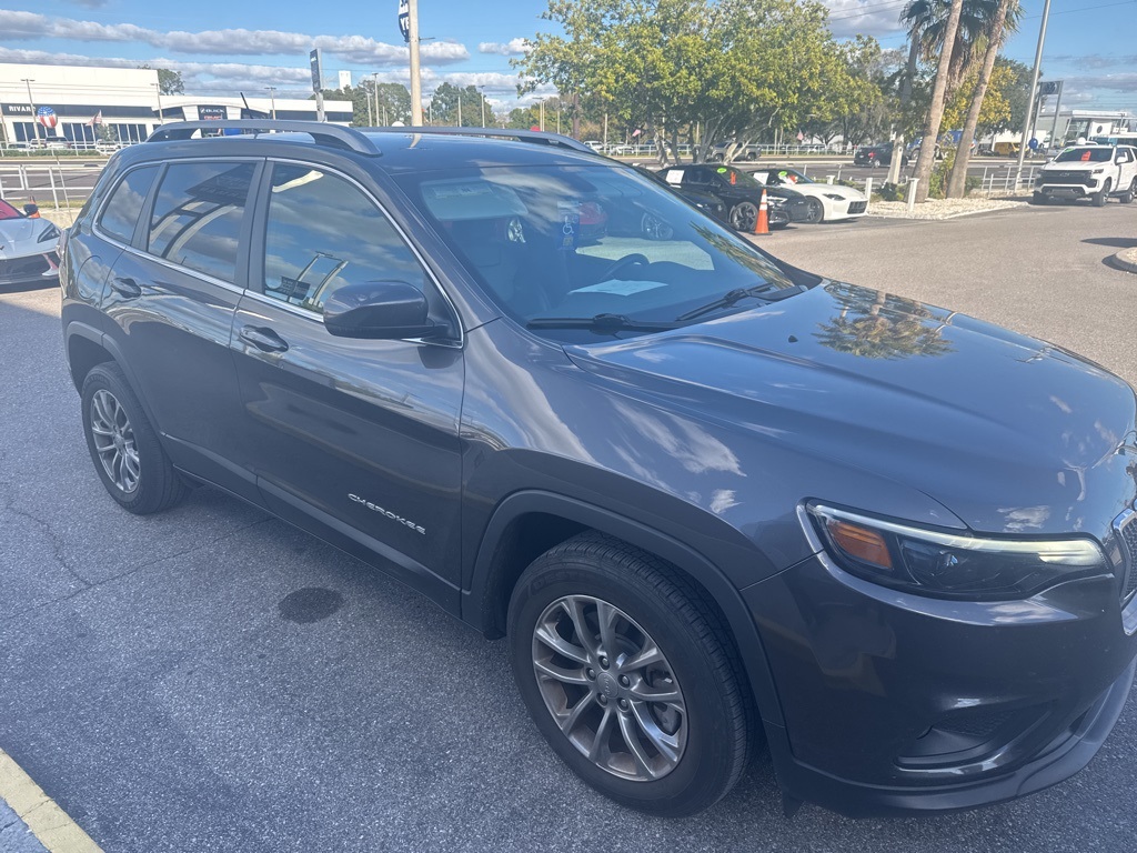2019 Jeep Cherokee Latitude Plus's photo