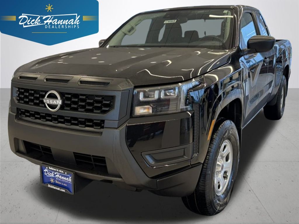 2026 Nissan Frontier S's photo