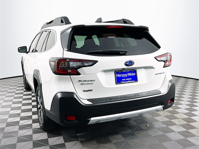 2025 Subaru Outback Limited photo 2